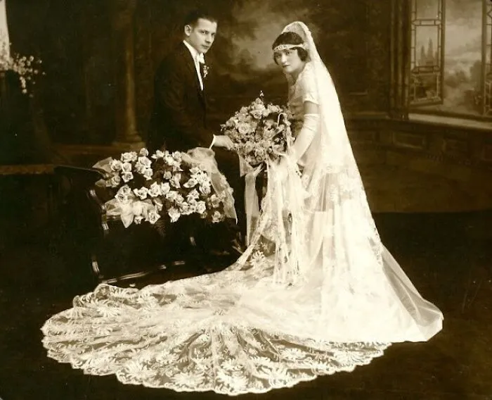 40 Vintage Wedding Photos That Remind Us Love Never Goes Out Of Style