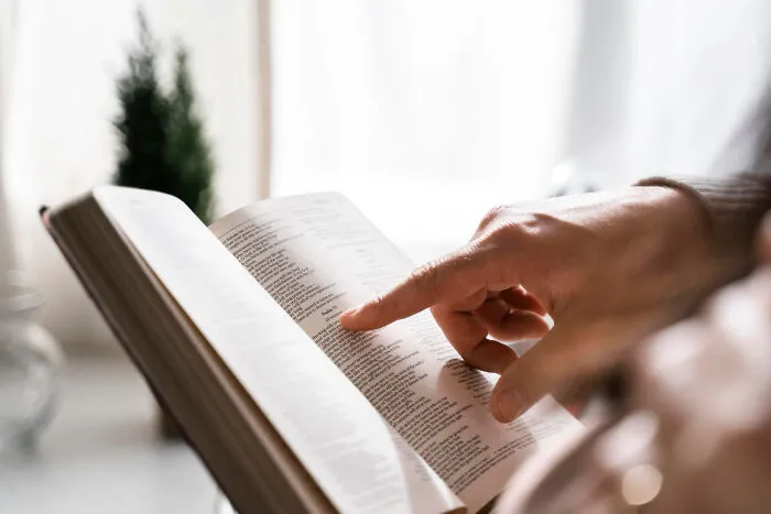 50 Rules People Had To Follow In Someone’s Home That Confused Them To No End