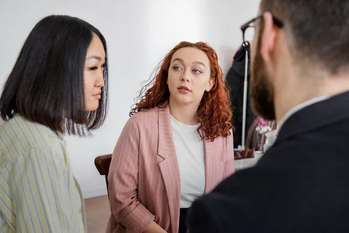 Job Interviews Took A Wild Turn When These 50 Candidates Got Hit With The Most Absurd Questions
