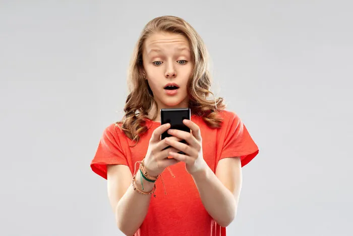 50 People Share The Most Unhinged Drama That Happened At Their High School