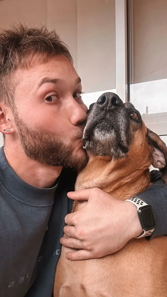 From Street Dog To Gas Station Star: The True Story Of Matuê, The Pup Who Won Over A City — And The Internet-Interview (24 Pics)