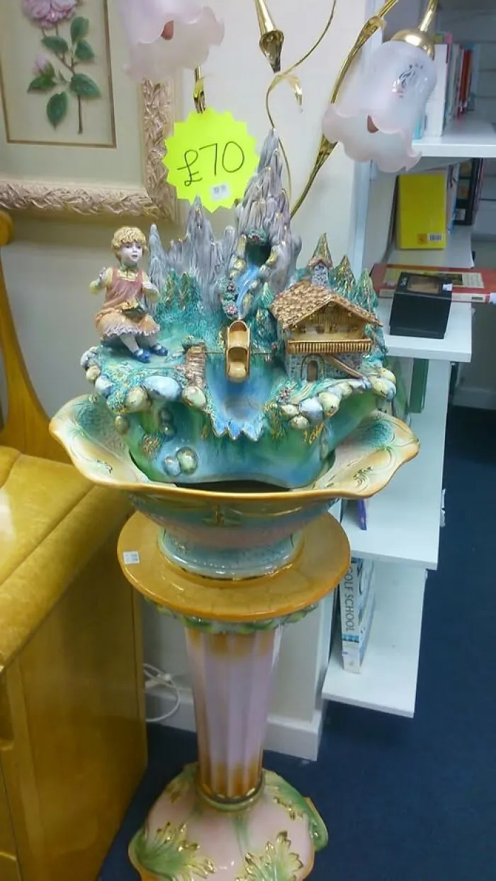 I Don't Know What This Thing Is But It's Ugly As Sin And They Want £70 For It!