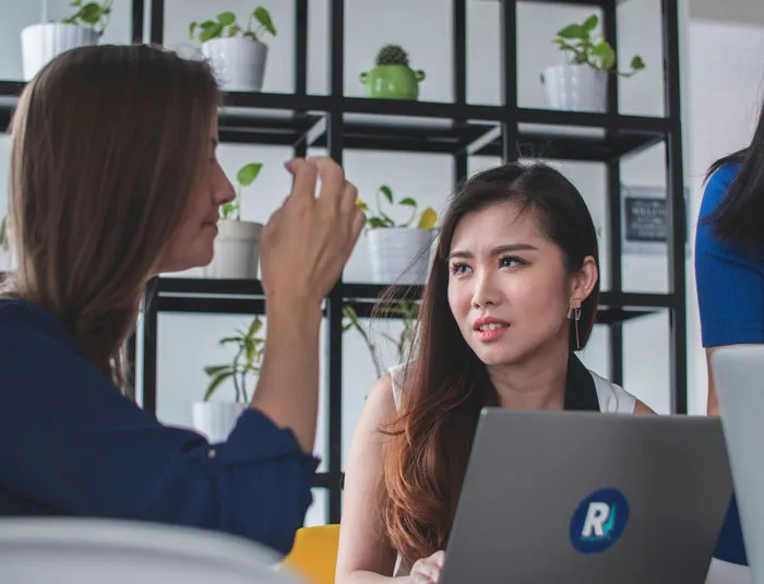 30 Unethical Work Hacks That Absolutely No One Should Ever Try