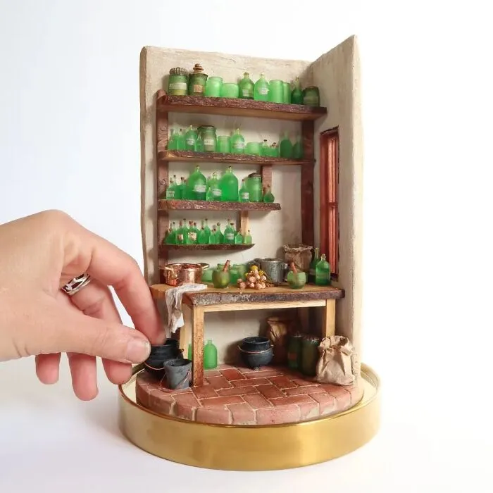 30 Mesmerizing Miniatures By Tamar Cohen That Let You Step Into Tiny Worlds