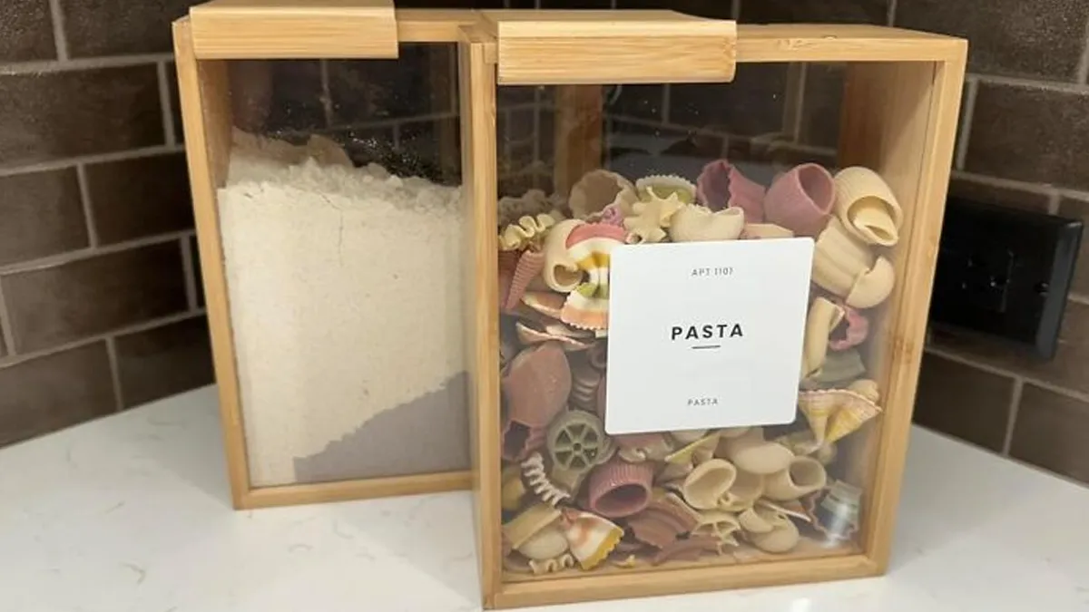 23 Things That'll Have Your Group Chat Blowing Up With "Where Did You Get That?”
