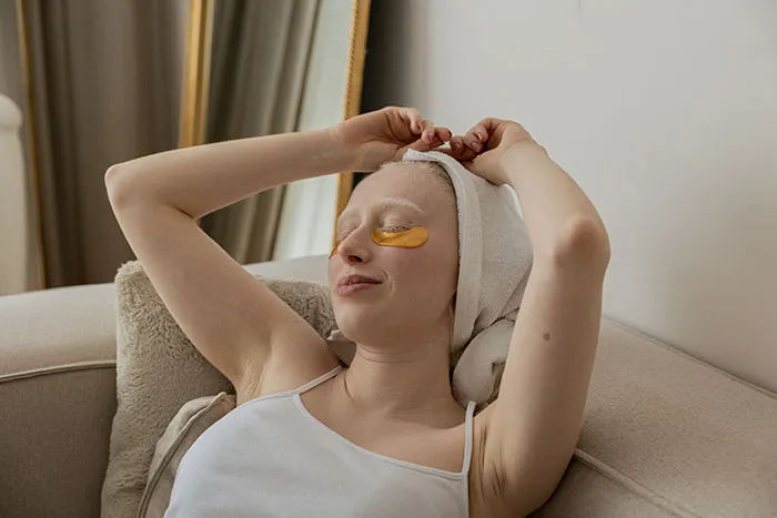 30 Unhinged Beauty Hacks That Might Actually Work (Even If They Sound Ridiculous)
