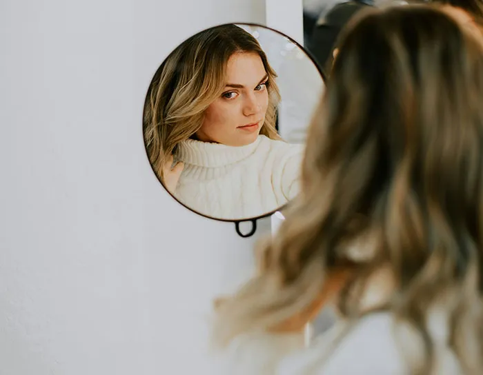 30 Unhinged Beauty Hacks That Might Actually Work (Even If They Sound Ridiculous)
