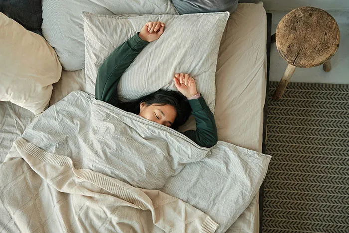 30 Unhinged Beauty Hacks That Might Actually Work (Even If They Sound Ridiculous)