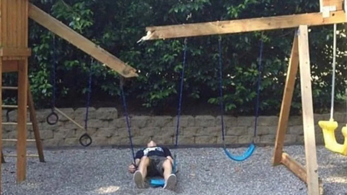 40 Funny Cursed Images That Will Break Your Brain