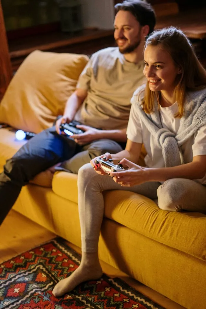 45 People Recall The Wildest Behavior From Their Exes That Proved They Dodged A Bullet
