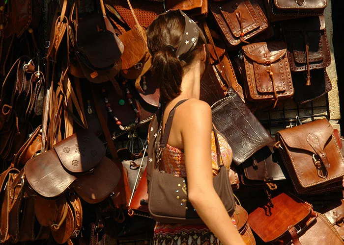 50 Of The Wildest “We Need To Leave Right Now” Experiences