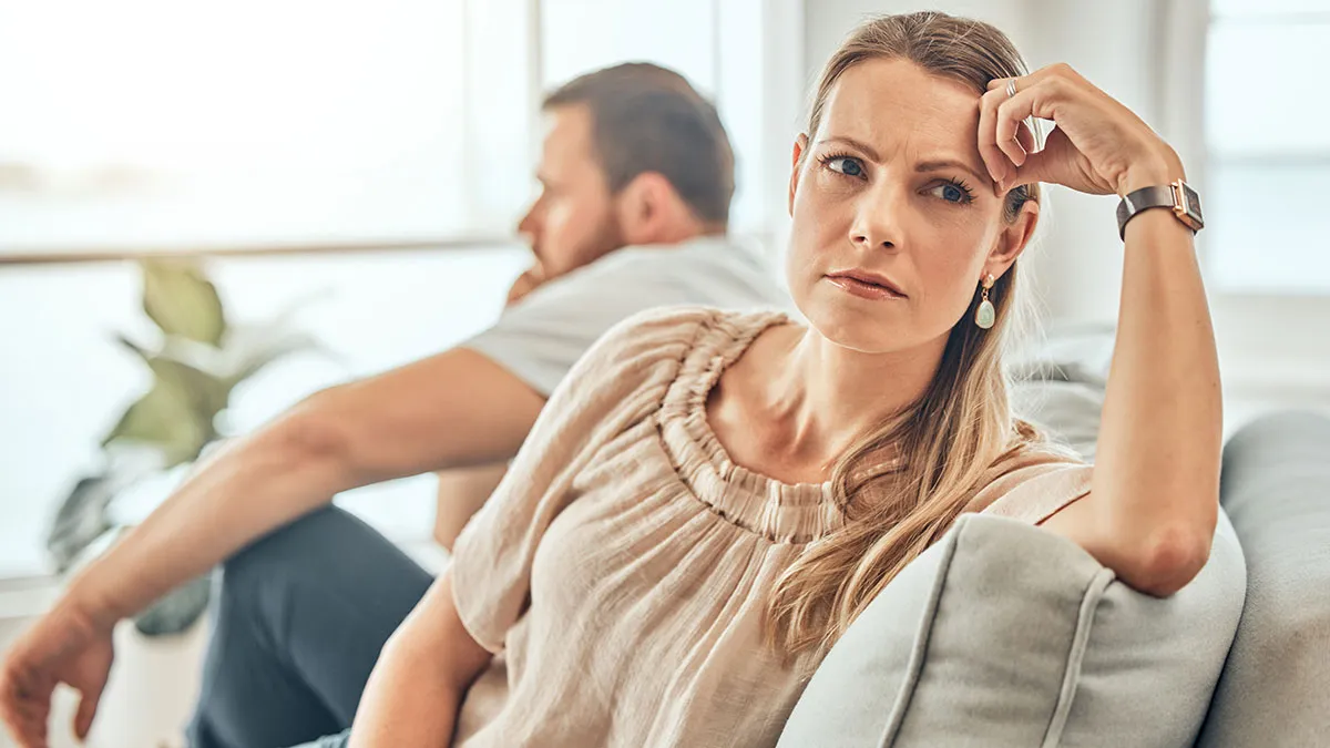 Woman Starts Feeling Suspicious About Her BF And His Family, Finds Out She Was Right