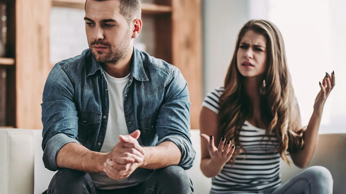 “I Deserved Better”: Man Tries To Punish GF With Silent Treatment, Gets Dumped And Kicked Out