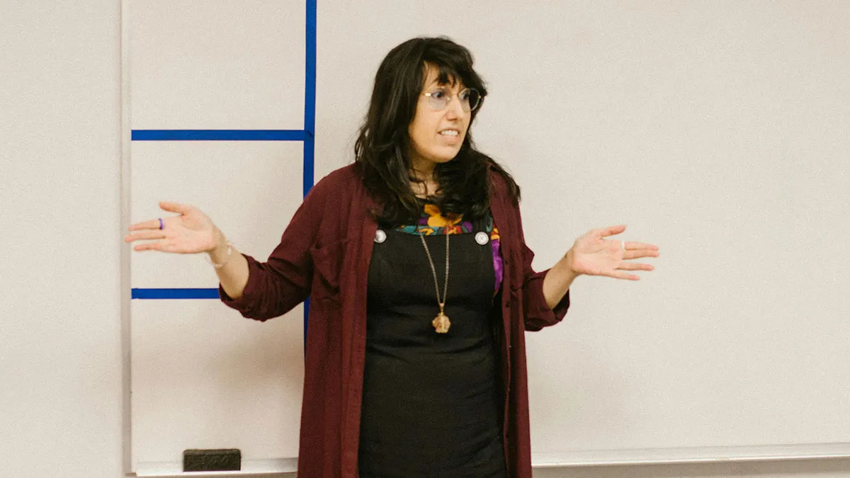 Teachers Gone Wild: 30 Craziest Things Ever Said In Class