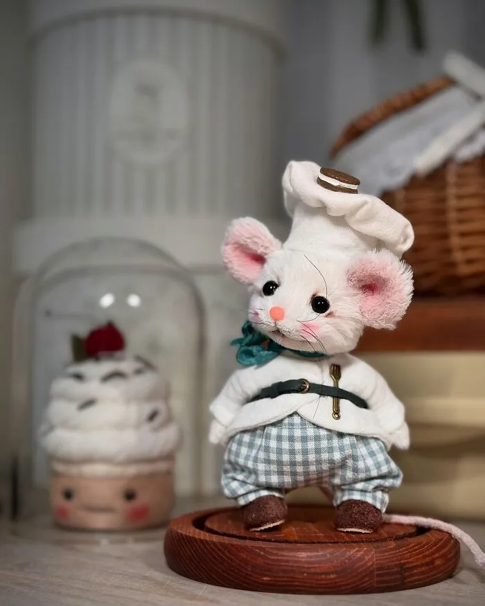 40 Cute Plush Toys Handmade By This Artist