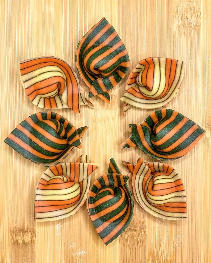 Creative Chef Puts Color And Patterns Into His Pasta, Making It Into Edible Art (41 New Pics)