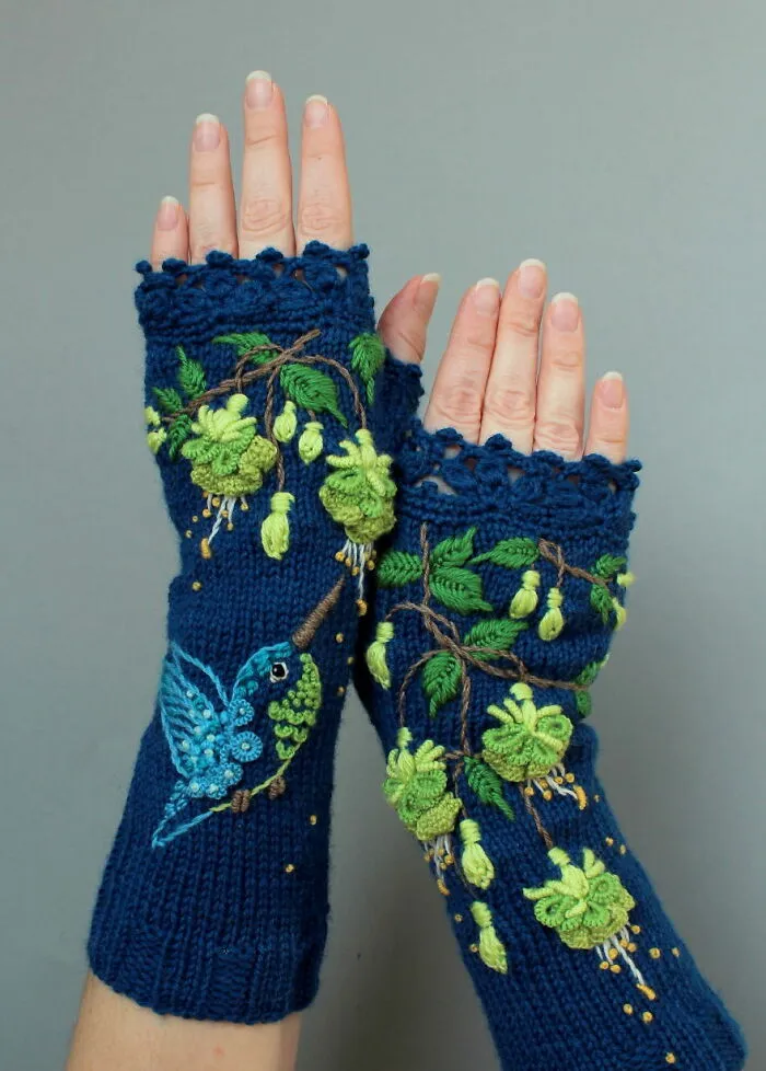 Embroidered Mittens By Natalija Brancevičienė