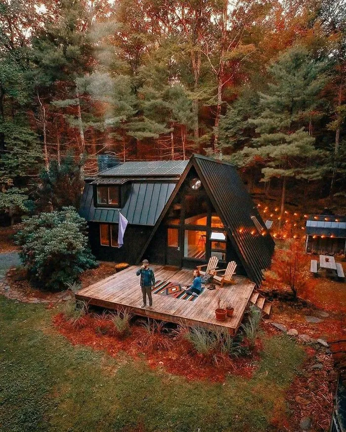 Talk About Autumn Scenery