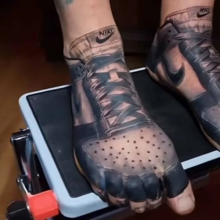 33 Personas que no se dan cuenta de lo horribles que son sus tatuajes (nuevas imágenes)