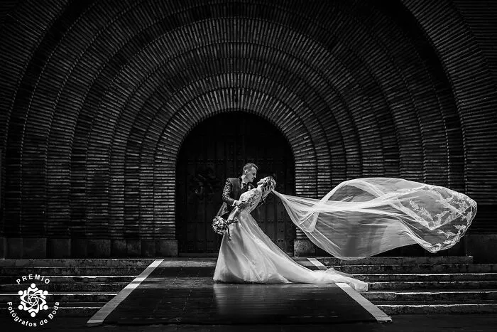 The 25 Best Wedding Photos From the 2025 Premios Fdb Awards
