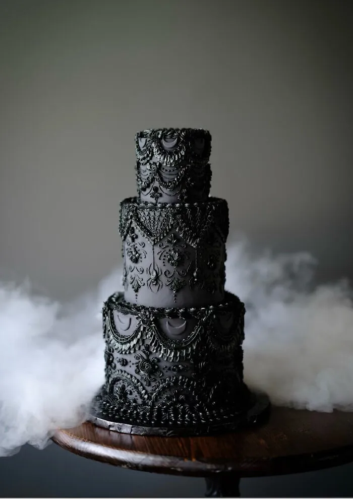 40 Cakes With Bold And Unique Decoration Choices By Vegan Treats