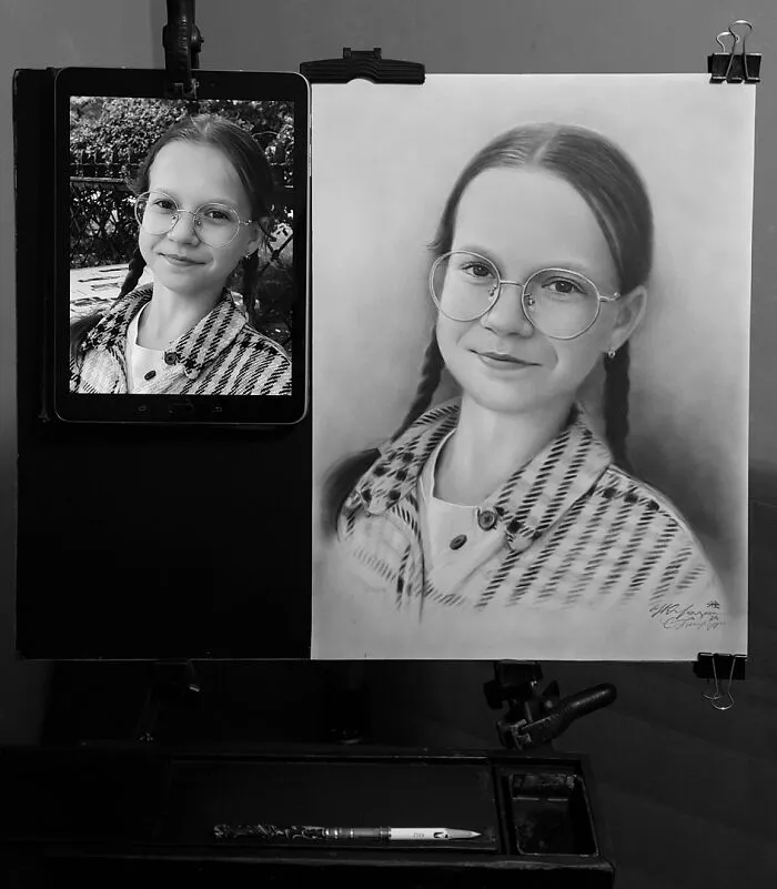 28+ Years Of Experience Shows In This Artist’s Portraits Of People He Drew (30 New Pics)