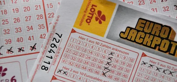 You accidentally find a winning lottery ticket that initially belonged to someone that you know. The person who lost it didn’t know the ticket had won. And probably no one will ever find out what really happened, but it will weigh on your conscience. What would you do?