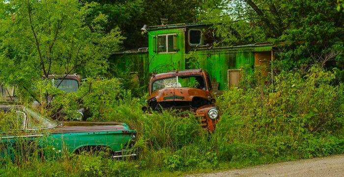 I Took 16 Photos On The Remains Of Route 66 To Capture Human Connection Through Abandoned Spaces