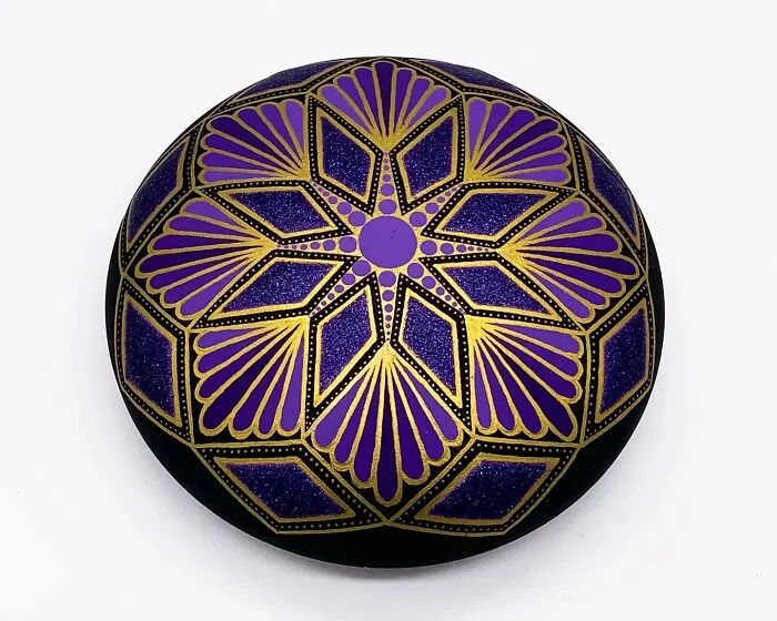 This Artist Transforms Ordinary Stones Into Hypnotic Mandala Masterpieces (50 Pics)