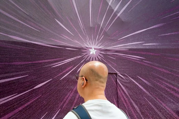 34 Lucky Coincidences Captured In The Streets By This Photographer (New Pics)