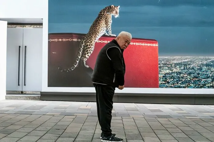 34 Lucky Coincidences Captured In The Streets By This Photographer (New Pics)