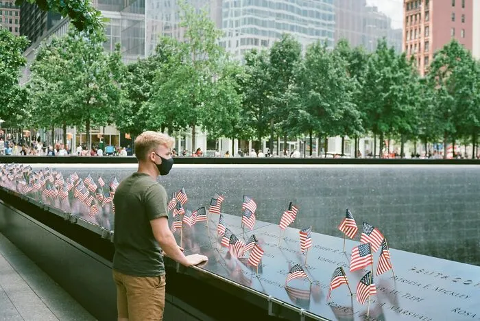 30 People Who Survived The 2008 Recession Share What It Was Really Like