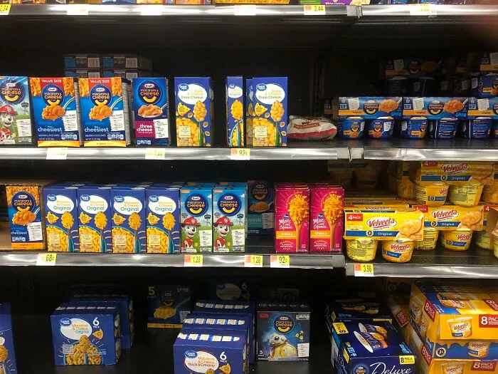 30 People Reveal What Stores Stock In Their American Food Aisles: “What's Wrong With Your Country?”