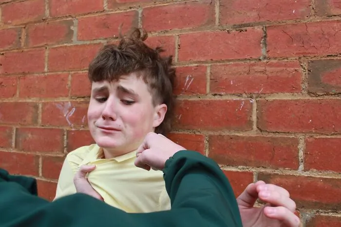 24 Stories Of School Bullies Who Got What They Deserved In Life