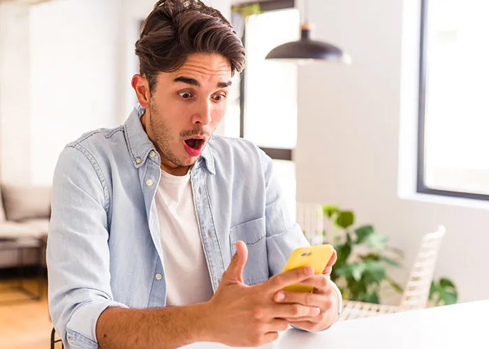 “I Come Home Unexpectedly From Class”: 30 Times People Found Out Their Partner Was Cheating