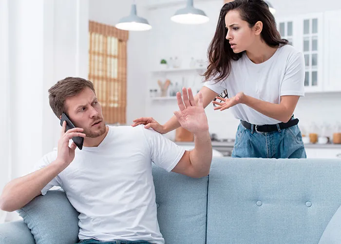“I Come Home Unexpectedly From Class”: 30 Times People Found Out Their Partner Was Cheating