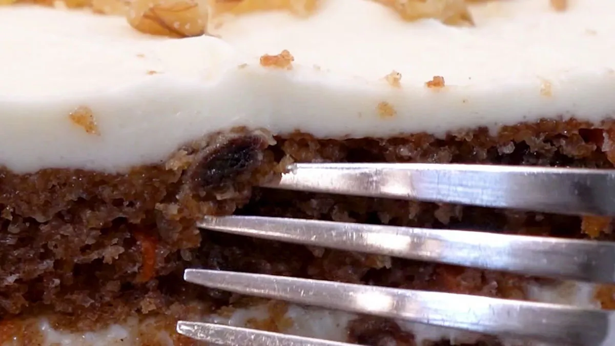 Foodies Express Despair At Costco Carrot Cake's Unexpected Ingredient That Sabotages Its Taste