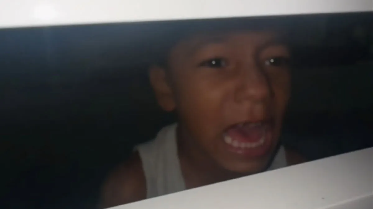 “Men Can Go Out, Women Have To Stay Home”: Woman Praised For Locking Little Brother Outside To Teach Him A Lesson