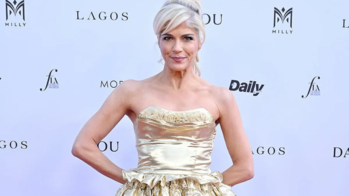 “I Saw Selma’s…Amazing Personality”: Selma Blair Flashes Kitten Panties On Red Carpet