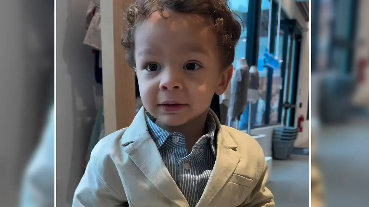 "Car Seat Safety Is Not A Parenting Choice": Influencer Parents Slammed After 2YO Son Passes Away
