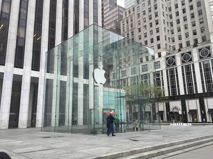 These 30 Companies Screwed Around, Found Out, And Lost Customers Forever