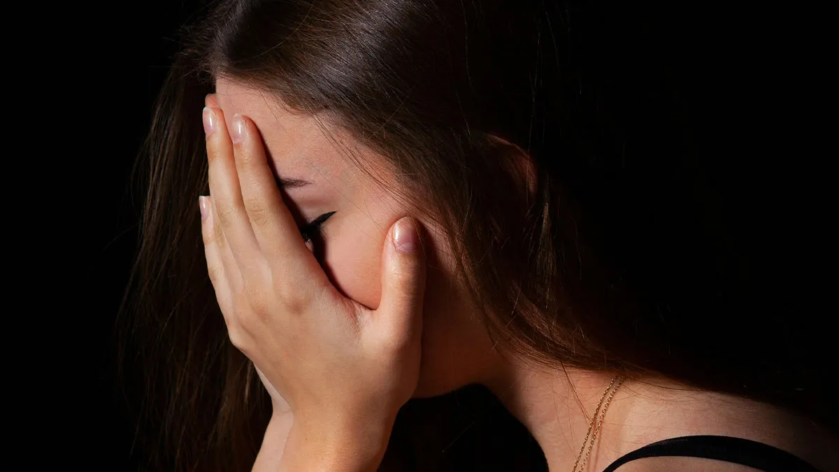 Woman Is Shocked At Family DNA Results, Doesn’t Know What To Do