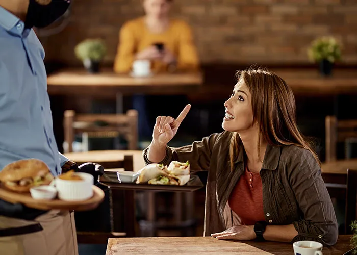 40 Times Europeans Didn't Need Proof To Know You Were From The U.S.