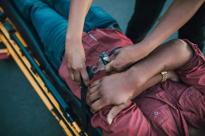 “Long Hair Always Pulled Up”: 40 First Responders Share Safety Advice That Could Save A Life