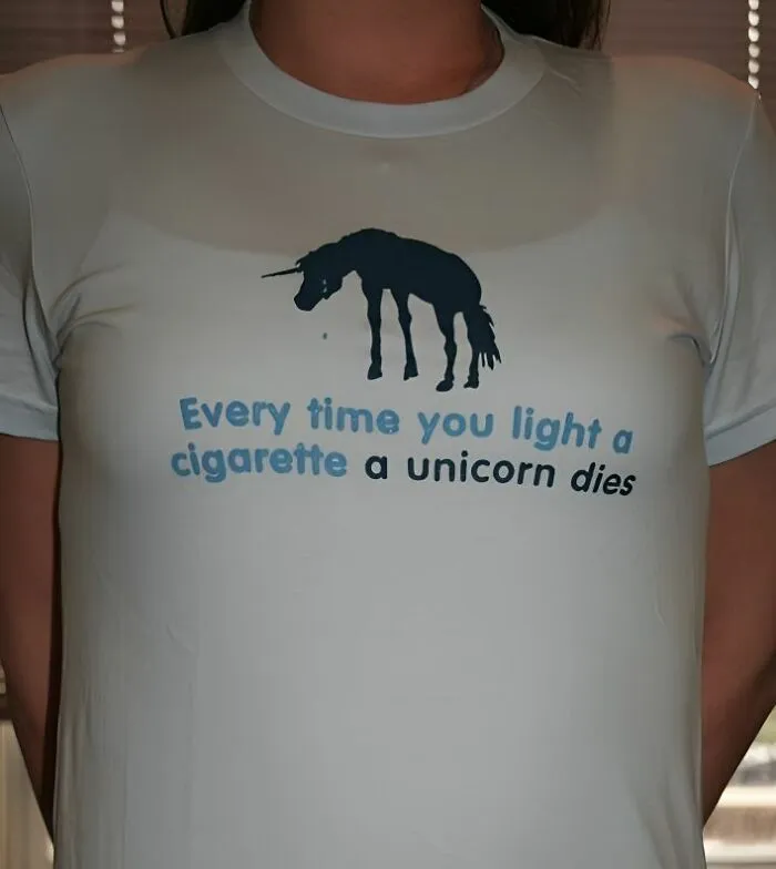 30 Camisetas tan divertidas como ridículas que quizá no habría que ponerse en público