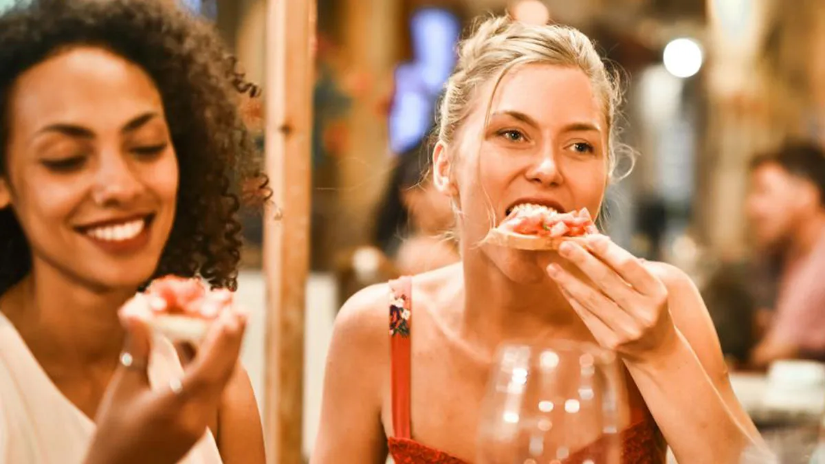 “The Tummy Pouch”: 45 Things Women Are Often Insecure About That Men Don’t Care About At All