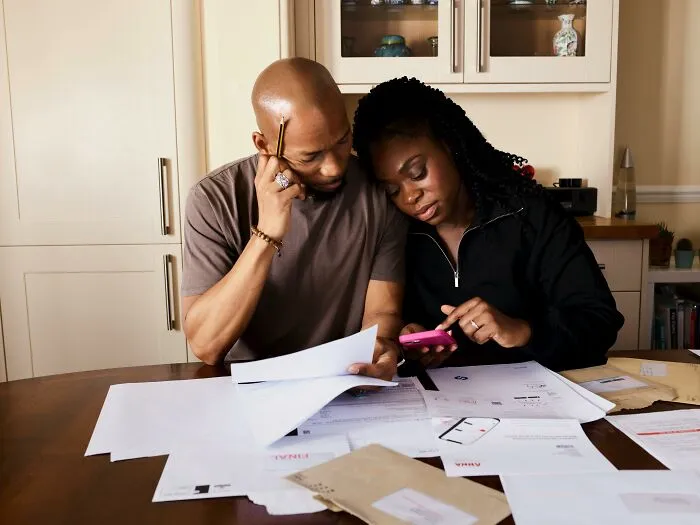 “Change The Locks”: 30 Tips From Old Homeowners For New Homeowners