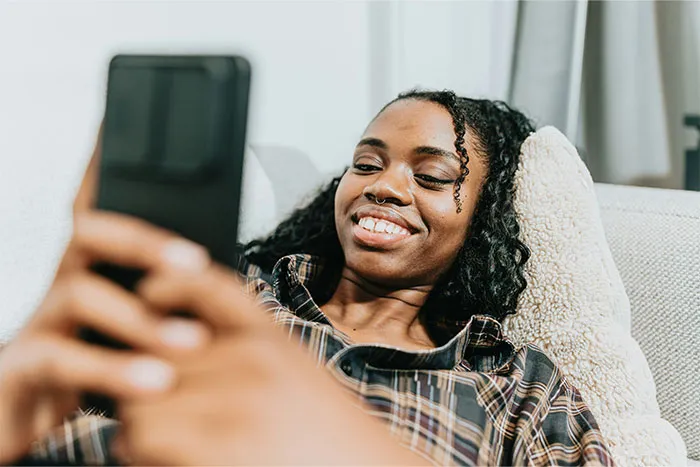 30 People Share The Unexpected Ways They Found Out Their Partner Was Cheating