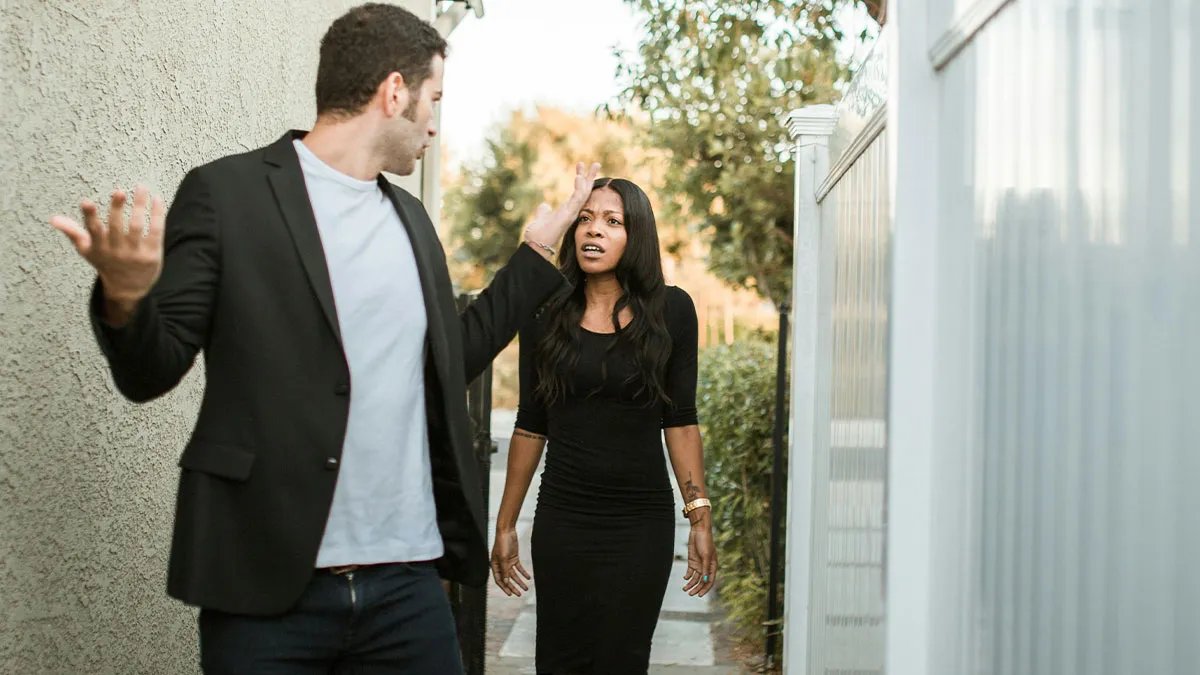 Woman Share 20 Scary Stories Of Meeting, Dating And Running From Disturbed “Red-Pill” Men