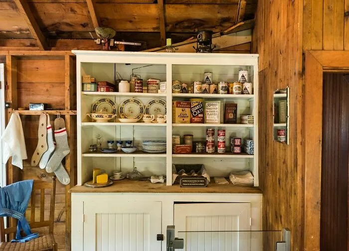 People Are Warning Others That These 30 Things In A Home Are Not Practical To Have